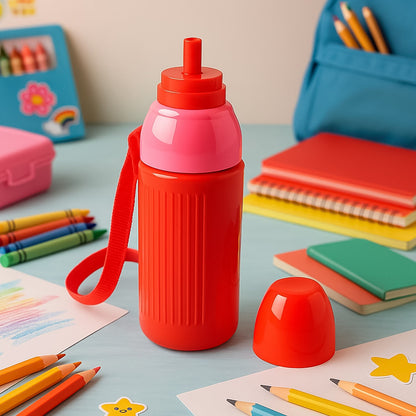 A 500ml insulated water bottle with a convenient carry dori and an easy-sip straw.