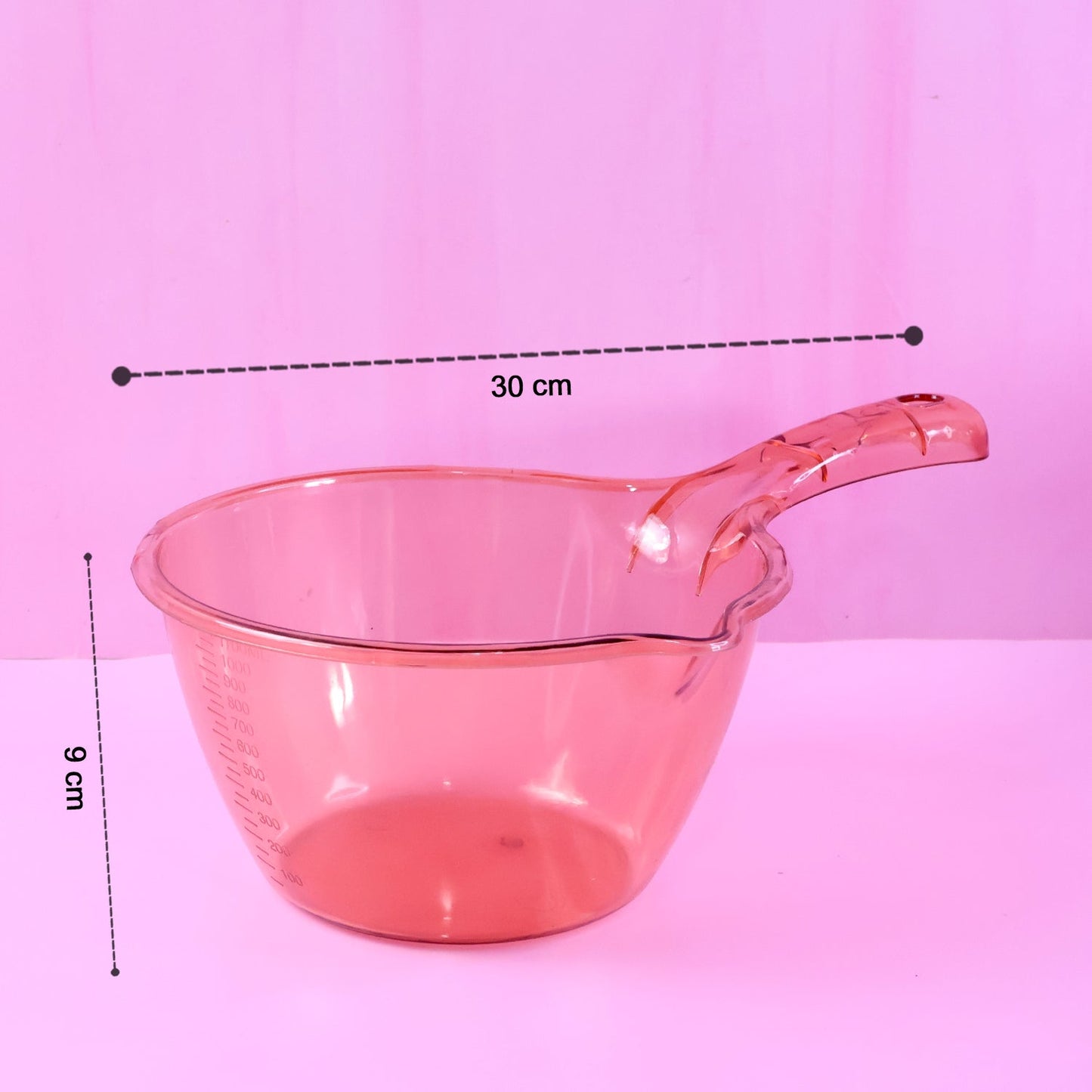 Ergonomic handle detail on the kitchen washing and straining bowl