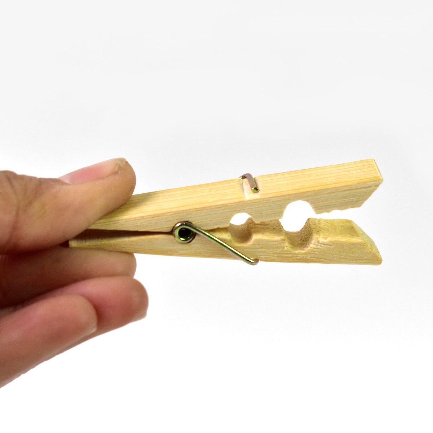A full set of heavy-duty bamboo cloth clips, showcasing their robust construction.