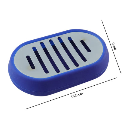 Lightweight soap tray with drainage slots for home use