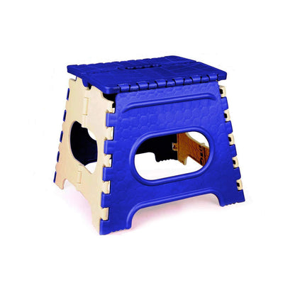 Brown corrugated box packaging for the space-saving folding step stool.