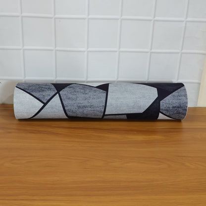 Durable geometric design floor mat for indoor & outdoor use