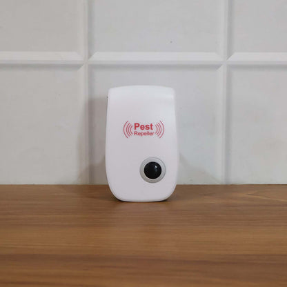 Anti-mosquito ultrasonic plug device for home pest control